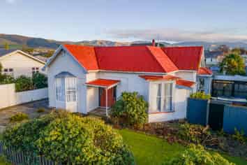 14 Harris Street, Waimate