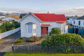 14 Harris Street, Waimate