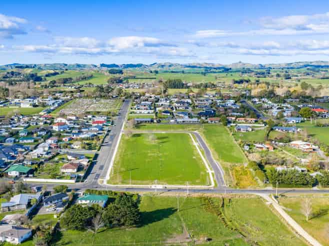 Lot 1-34, 17 Lake View Road, Waipukurau