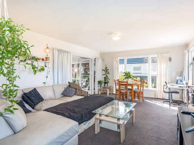 26 Stanbury Avenue, Somerfield