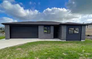 8 Royal St Anne's Drive, Kamo