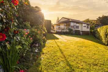 32 Okains Bay Road, Robinsons Bay