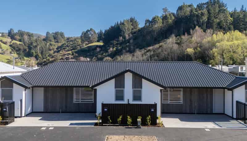 4 Calder Avenue, NORTH EAST VALLEY