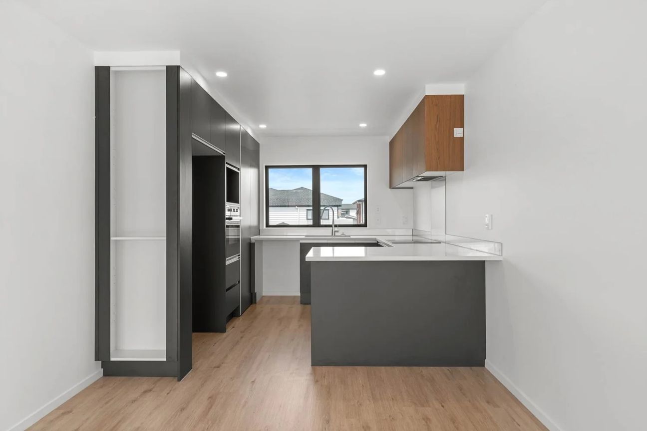 Brand New Home - Vista 5