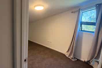 Auckland - Address withheld
