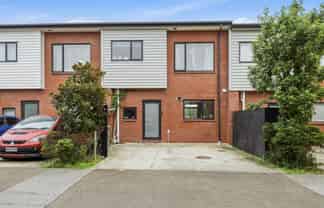 4 Fermi Lane, Papakura