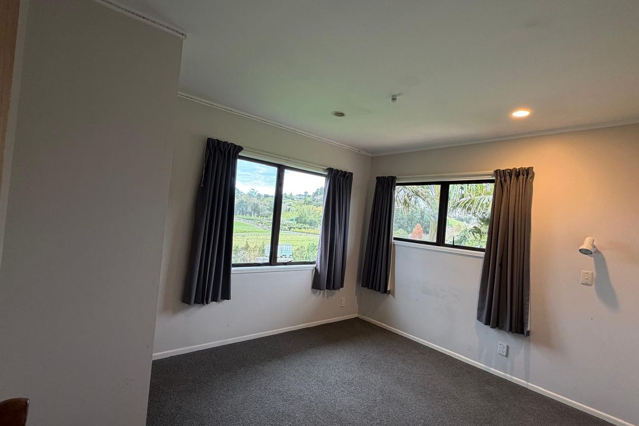 Charming 2-storey lifestyle with grazing - Widok 4