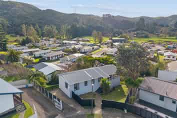 31 Newburn Grove, Wainuiomata