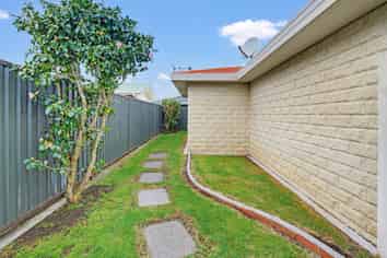 30 Kakaho Drive, Tawhero