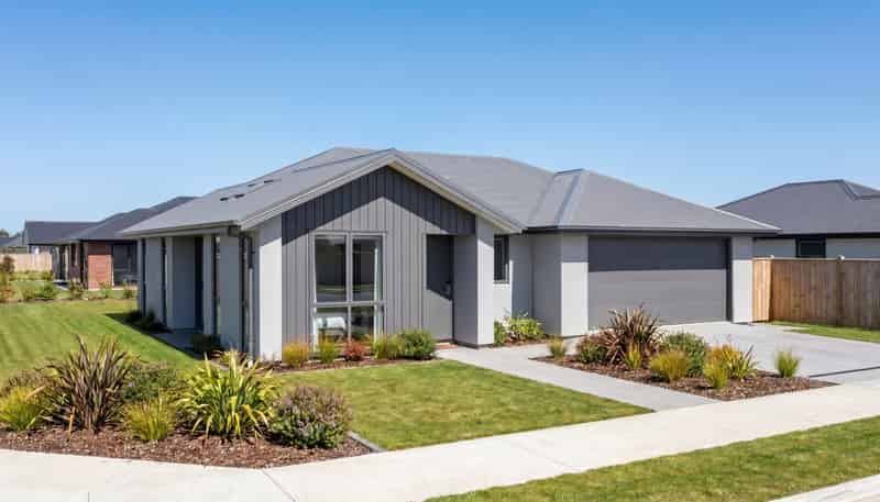 Lot 19  , Lincoln