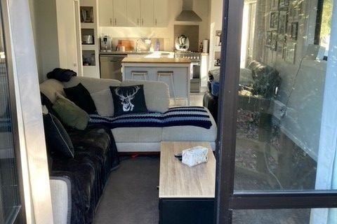 Cosy cottage on shared Lifestyle block - View 4