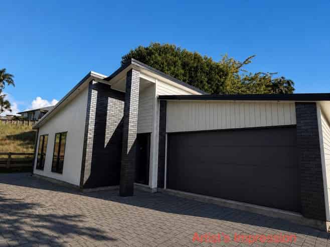 189 Otuwairoa Esplanade, Papakura