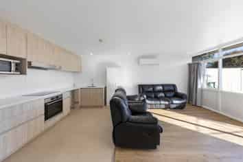 3/360A Onehunga Mall, Onehunga