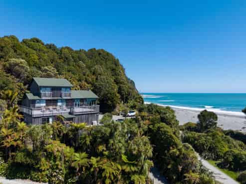 109 The Strand, Okarito