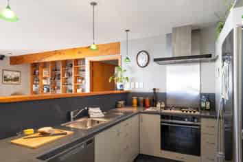 109 The Strand, Okarito