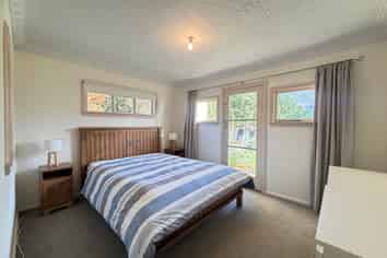 6 Robbs Road, Glentunnel