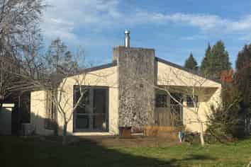 6 Robbs Road, Glentunnel