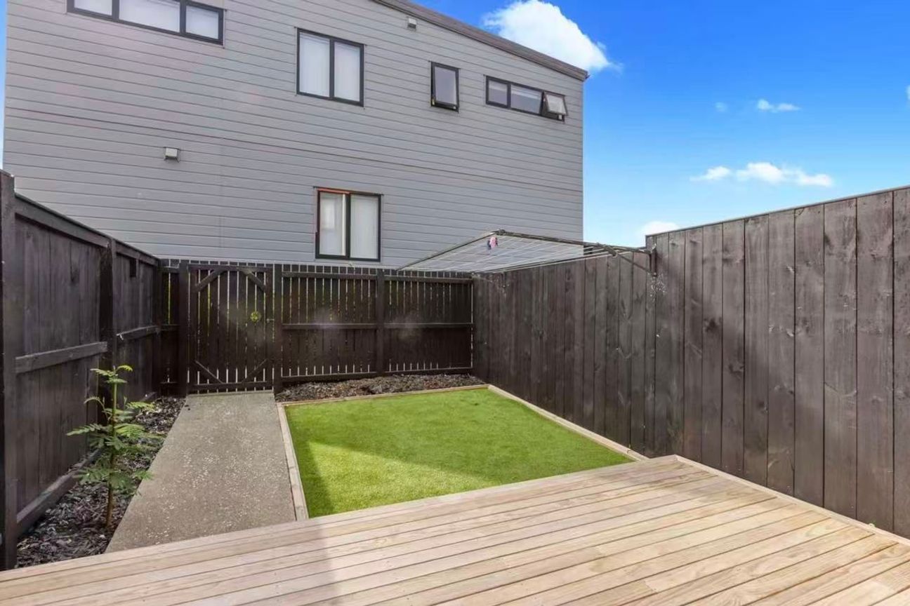 44 Whakatupu Road, Flat Bush, Manukau City - Vista 2