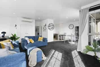 1 Blue Cedar Lane, Enderley