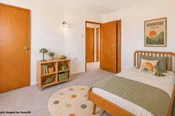 100A Brunton Crescent, Thames
