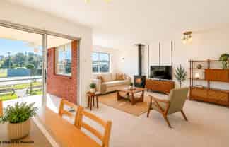 100A Brunton Crescent, Thames