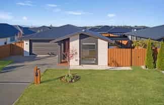 52 Ridgeway Avenue, Rolleston