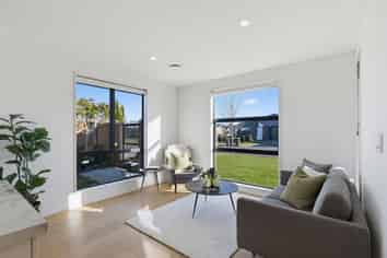 52 Ridgeway Avenue, Rolleston