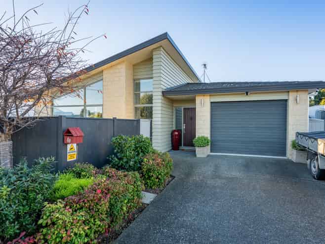 4B Huia Road, Raumati Beach