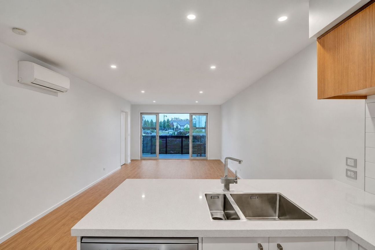 Modern Townhouse in Halswell - Great Location - Widok 6