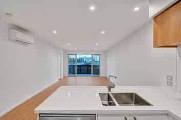 2/16 Hamill Road, Halswell