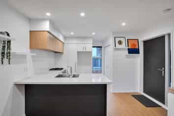 2/16 Hamill Road, Halswell