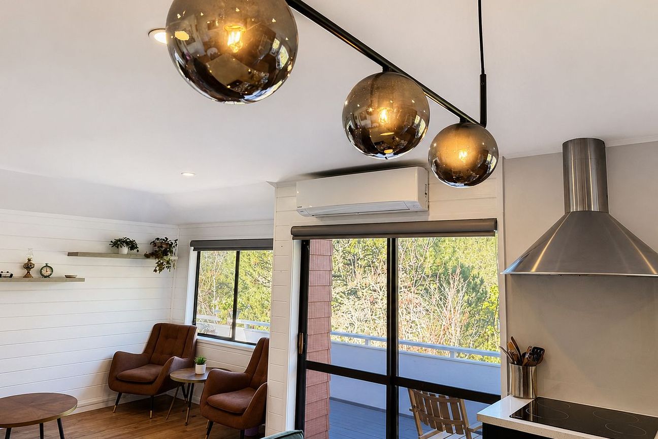 Luxury 5-bedroom House in Rangitoto College Zone - Więcej