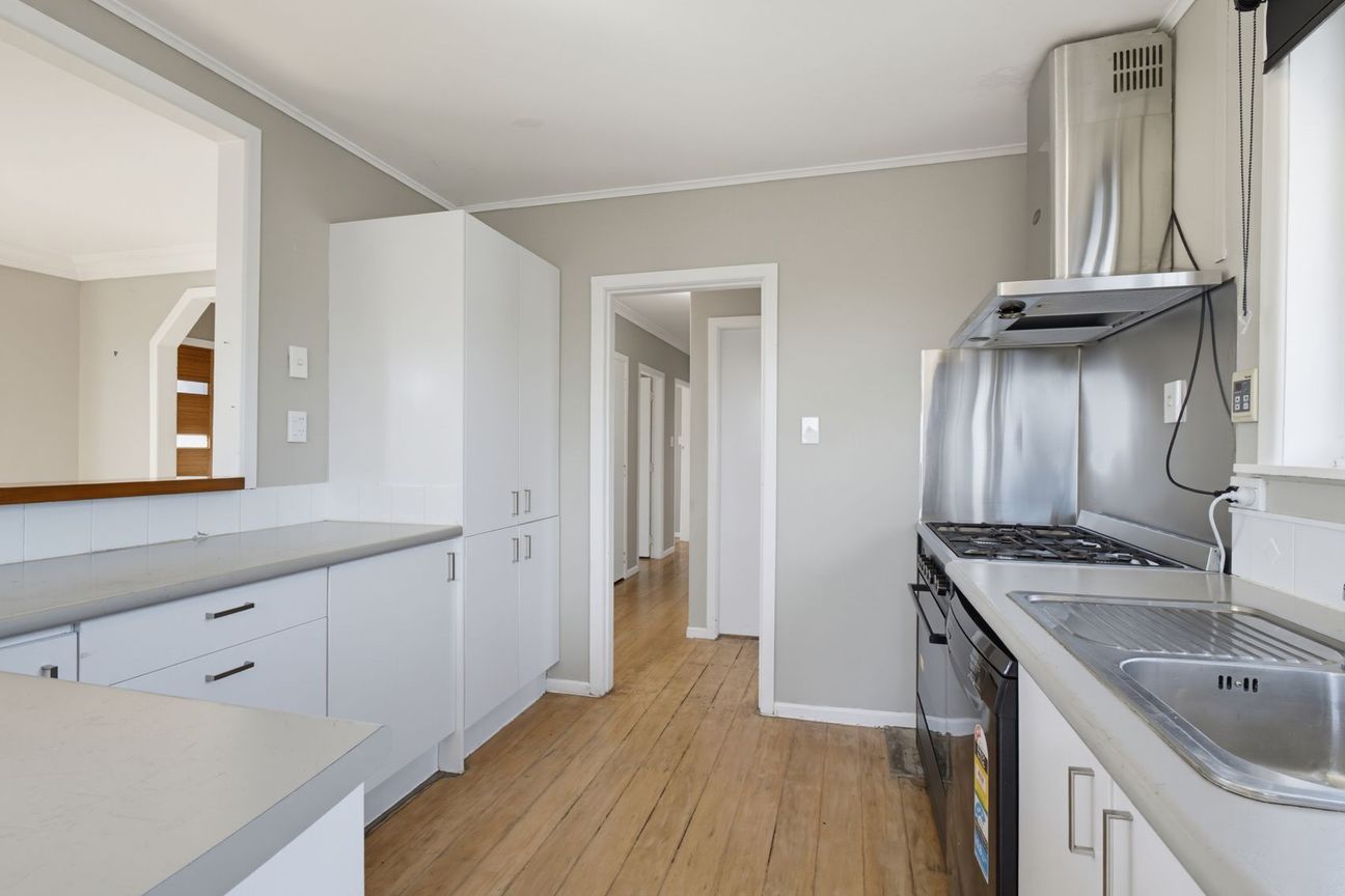 Renovated Character, Modern Comfort - Bild 4