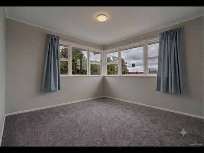 5A Graham Bell Avenue, Mount Roskill