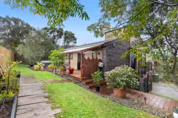 45 Wyoming Avenue, Murrays Bay