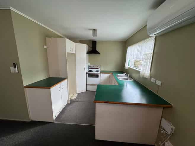 12A Friedlanders Road, Manurewa