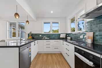 90 Miramar North Road, Miramar