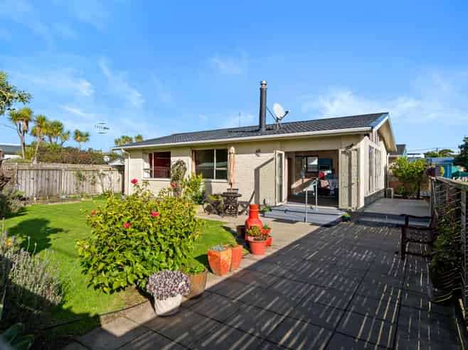 24a Hemara Street, Waikanae Beach