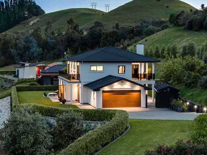 10 Outlook Terrace, Taradale