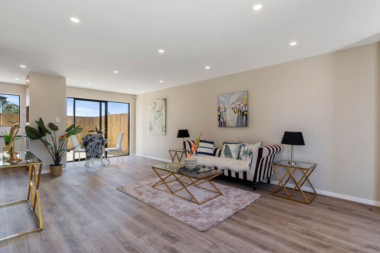 AFFORDABLE 3 BEDROOM TOWNHOUSE - Vista 6