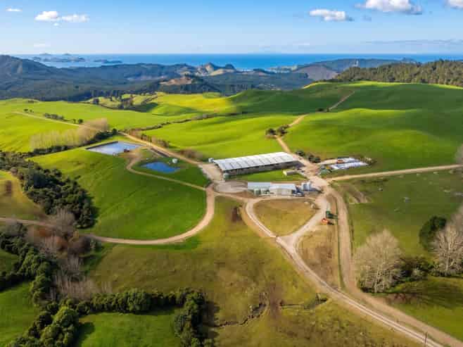 165 McBeth Road, Hikuai