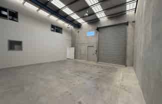 Versatile industrial - secure East Tamaki complex