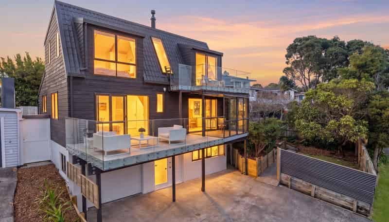 2/13 Braemar Road, Rothesay Bay