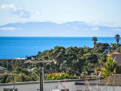 2/13 Braemar Road, Rothesay Bay