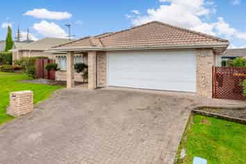 1a Corta Bella Place, Golflands