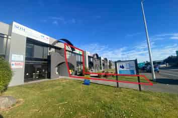 High Profile - Showroom, Warehouse, Office