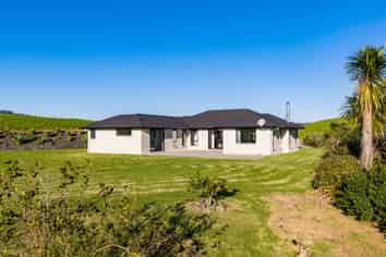 715 Three Mile Bush Road, Ruatangata West