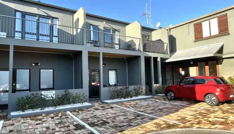 15E Hood Street, Hamilton Central