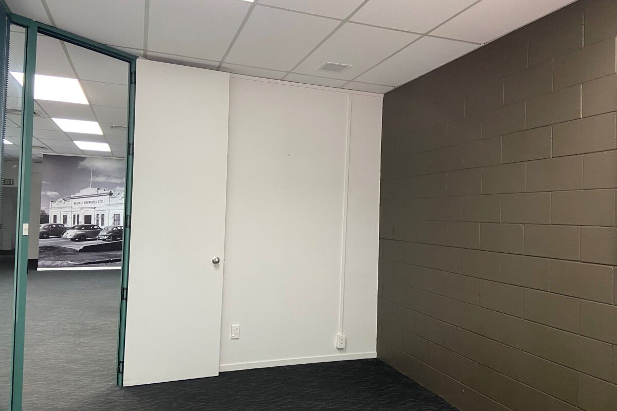 Central Fringe Offices On Rostrevor - View 3