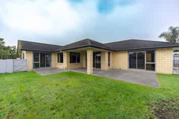 2 Jarvis Court, Huntington